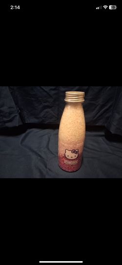 Hello kitty bath salts
