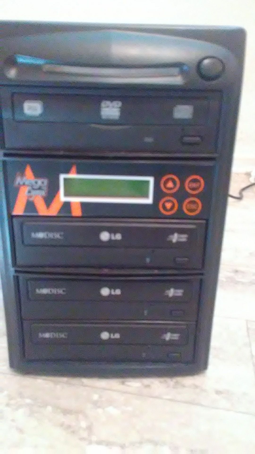Multi disc burner burn DVDs CDs computer program