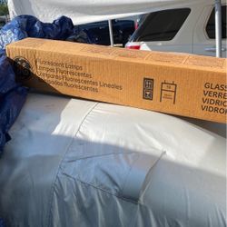 T8 Fluorescent Lamps