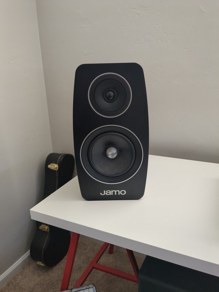 Jamo C103 - Budget Audiophile Speakers