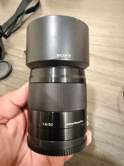 Sony lens
