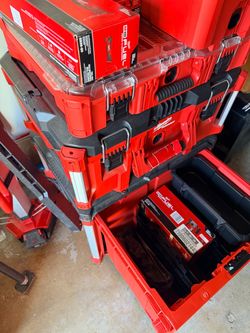 Milwaukee pack out plus tools