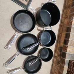 Cuisinart Cookware Set