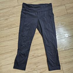 Lululemon Align Women's Cropped Leggings Black Yoga Workout Running Fitness Exercise / Size 6