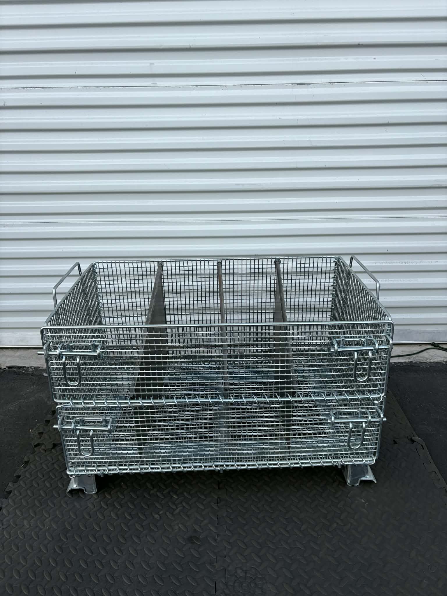 Collapsible Wire Container - 32” x 20” x 21"
