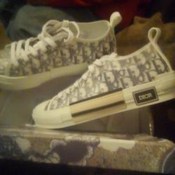 Dior Shoes