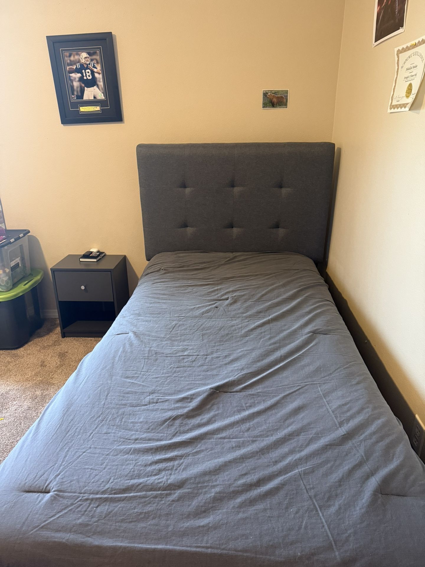 Twin Bed Set