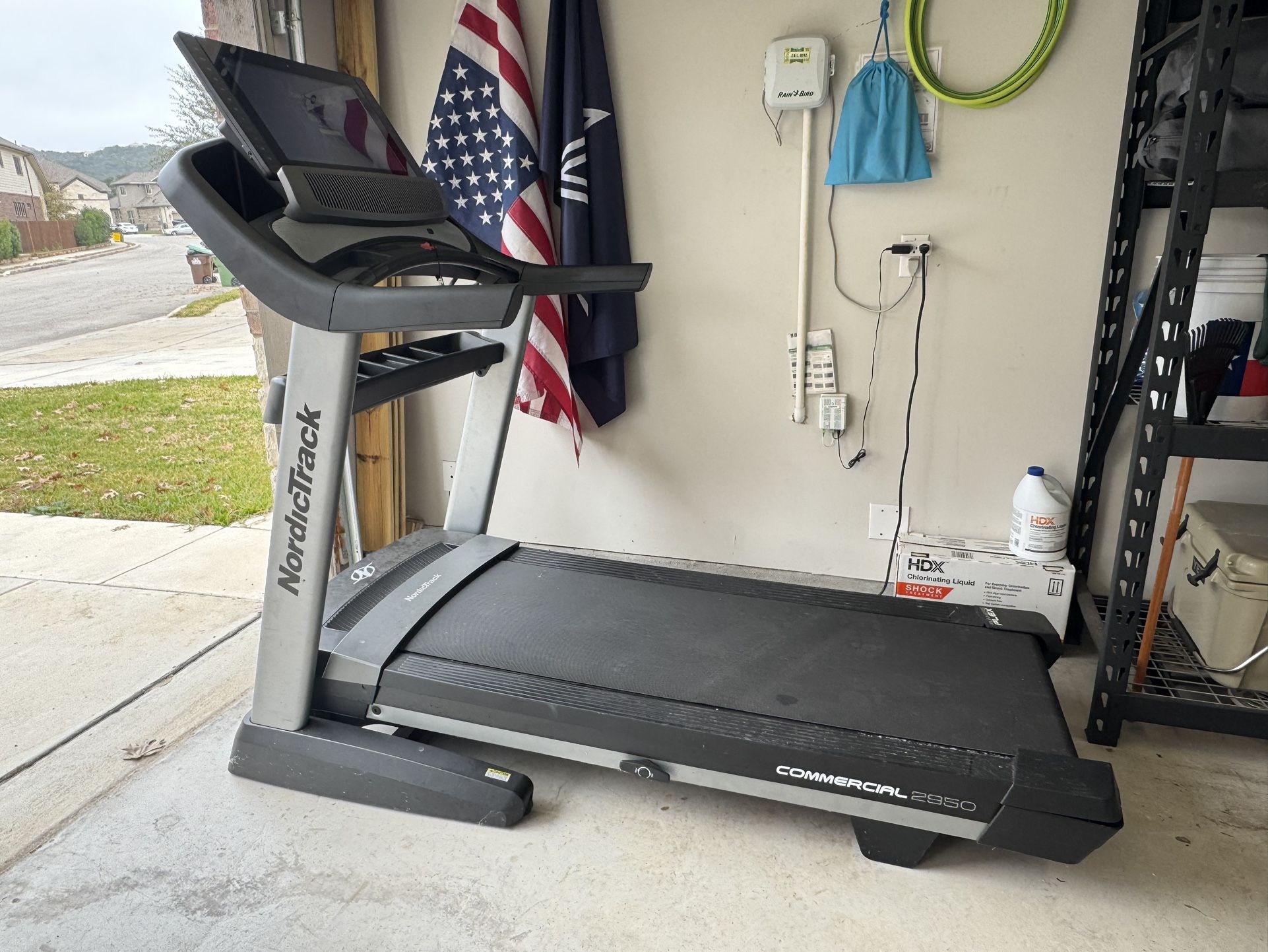 Nordictrack Commercial 2950 Treadmill Touchscreen iFit