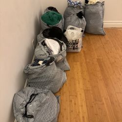 10 Bags Of Women’s Clothing & Shoes 