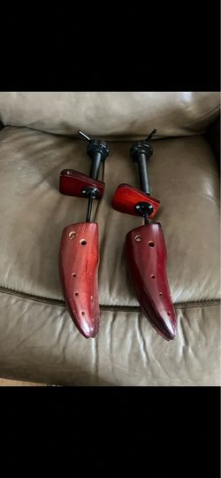 Shoe Strechers
