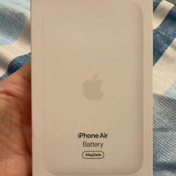 iPhone Air MagSafe Battery Pack