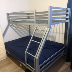 Bunkbed 