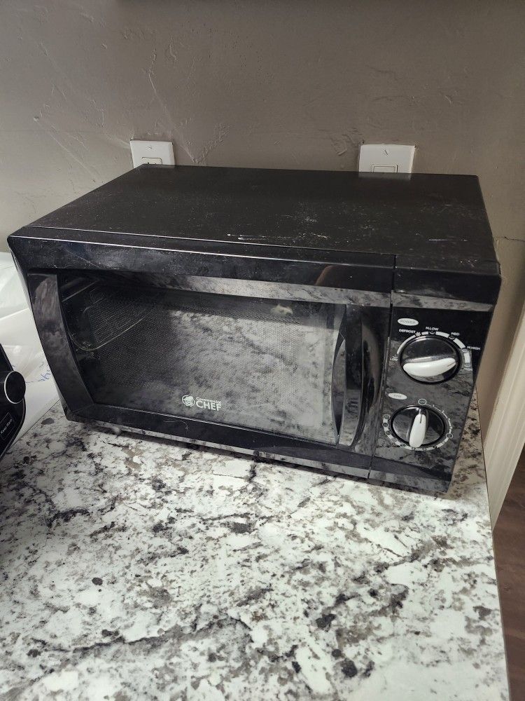 Dial-set Microwave