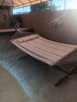 HAMMOCK