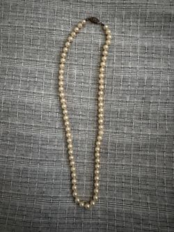 Pearl necklace