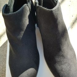 Style &Co Women Black Boots With Zipper Size 7M