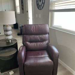 Leather Recliner, Bedroom Adjustable Single Recliner Sofa Chair Classic and Traditional Push Back Recliner Chair with Comfortable Arms and Back for Li