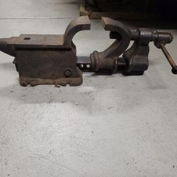 1914 Blacksmith Anvil Vise Patented Sept. 22, 1914 Vice Tool Tools Antique Classic Vintage