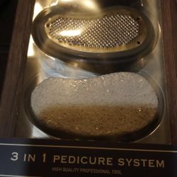 3 PIECE PEDICURE SET FOR MEN 