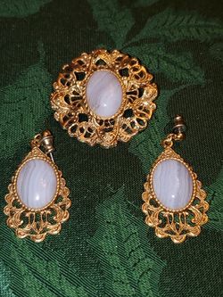 Vintage jewelry set