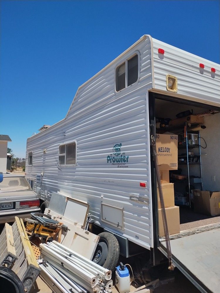 2002 Prowler Trailar