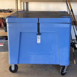 Large Bonar Plastics Polar Ice Storage/ Chest