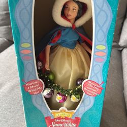 Disney Classics Snow White & The Seven Dwarfs