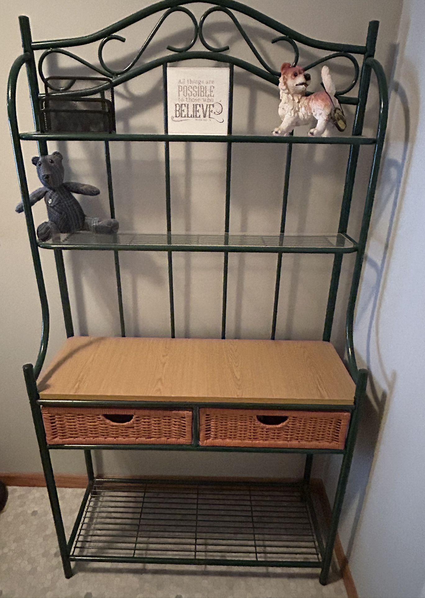 Super Cute EUC Bakers Rack Or coffee Bar. 