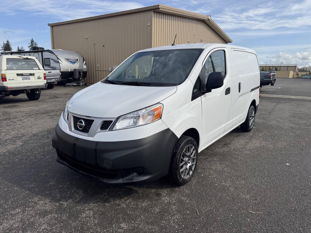 2017 Nissan NV200