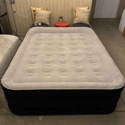 King Koil Queen Size Air Mattress