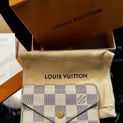 Original LOUIS VUITTON Wallet 