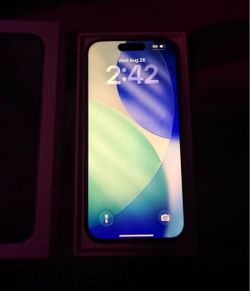 iPhone 15 pro 128GB unlocked • FIRM PRICE •
