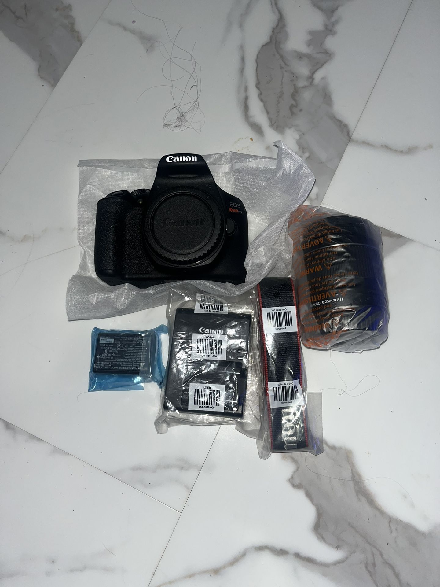 Canon Rebel T7