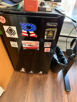 Magic Chef Mini Fridge