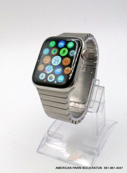 Apple Watch Series 6 Stainless Steel 44mm (GPS + Cellular) Silver M0GF3LL/A Used Excellent 