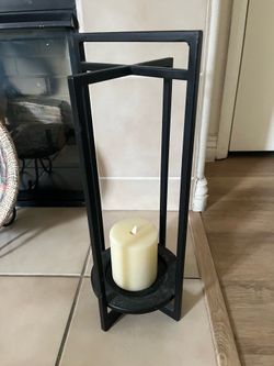 Candle holder
