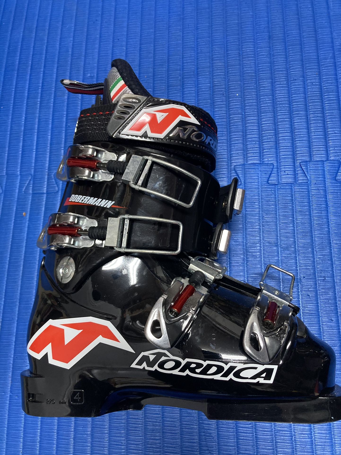 Ski Boots 