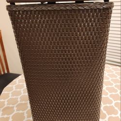 LaMont Home Carter Apartment Hamper with Padded Lid Cushion 