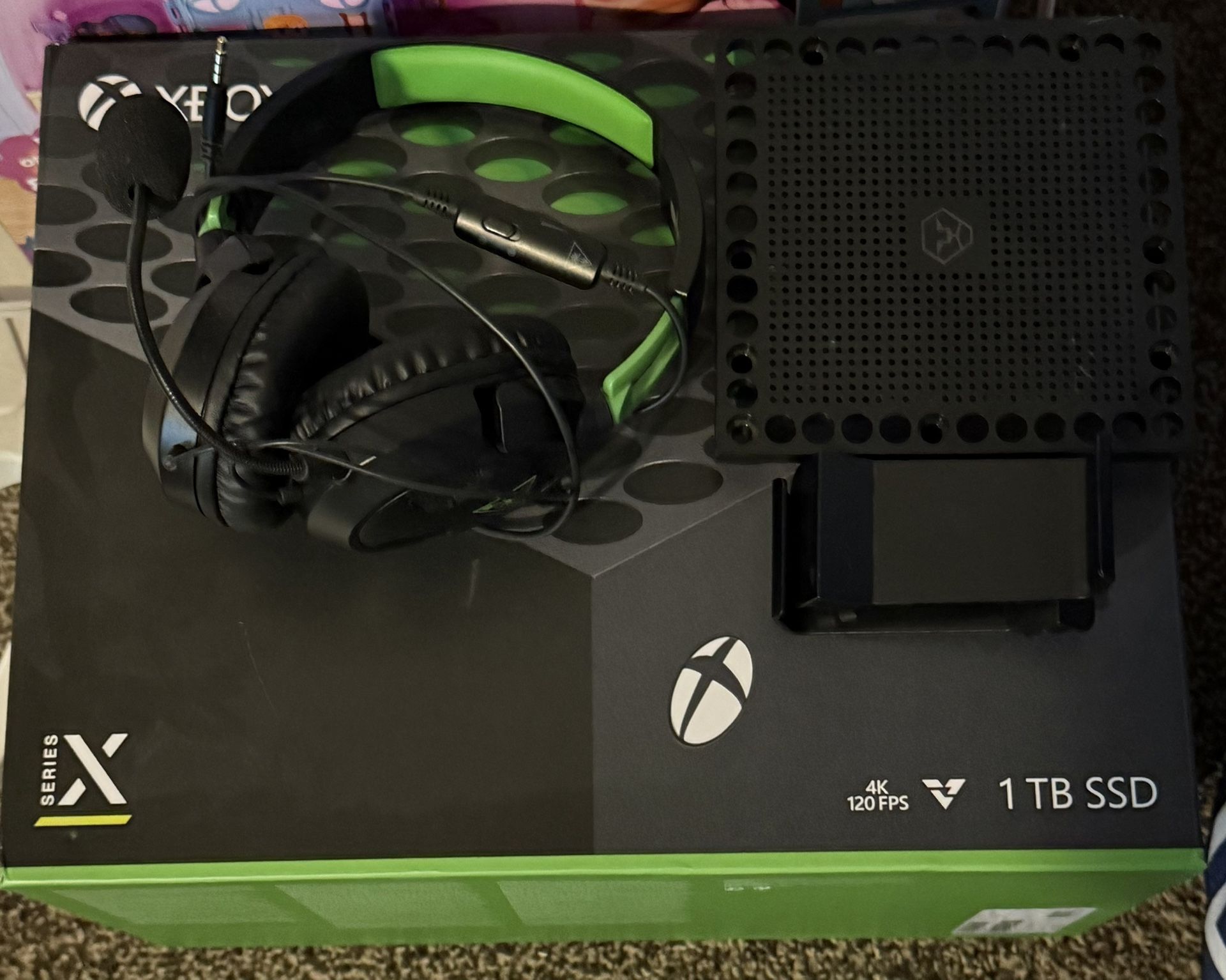 XBOX Series X 1TB