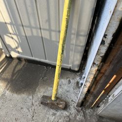 Ludell Sledge Hammer 🔨 