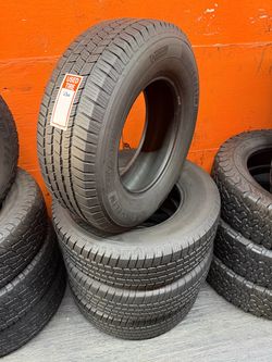 255/75R17 Michelin Defender LTX Full Set of 4 Tires