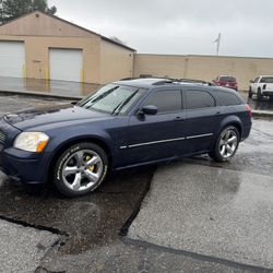 2005 Dodge Magnum