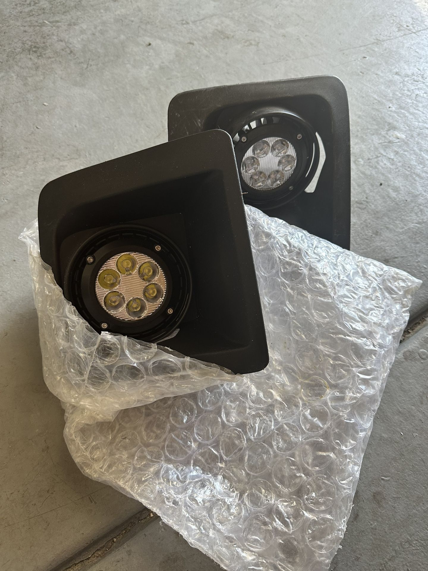 LEDIN Para GMC Sierra 2014-2015 con parachoques delantero LED integrado, par de luces antiniebla