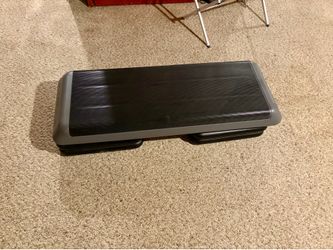 Free exercise step platform