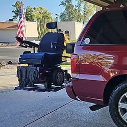 Electric Wheelchair with Vehicle Lift - Combo