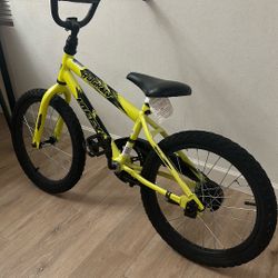 Used Bike For kids For Sale  - Very Good Condition Includes Training Wheels