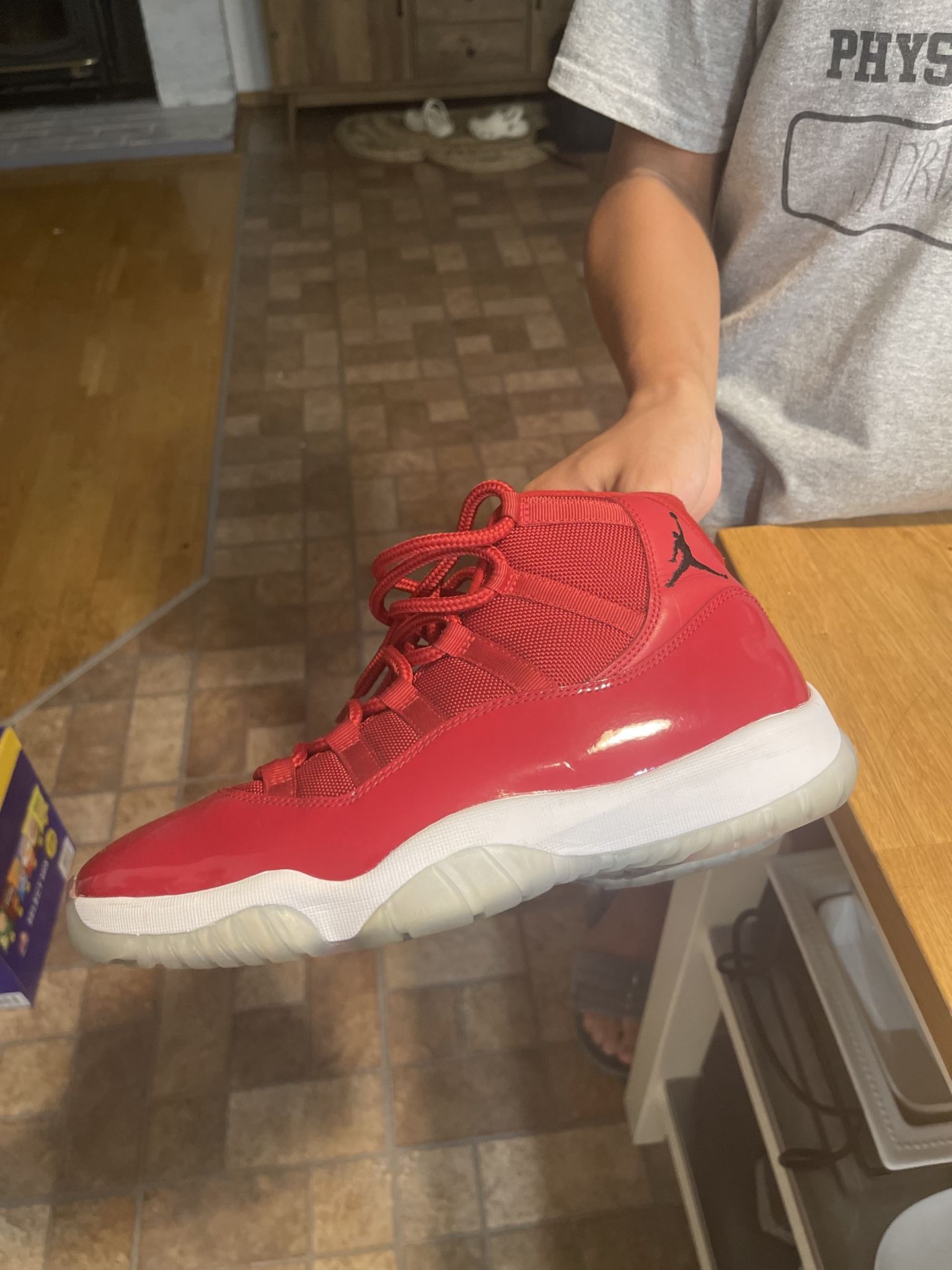 Air Jordan 11 Retro Red Shoes