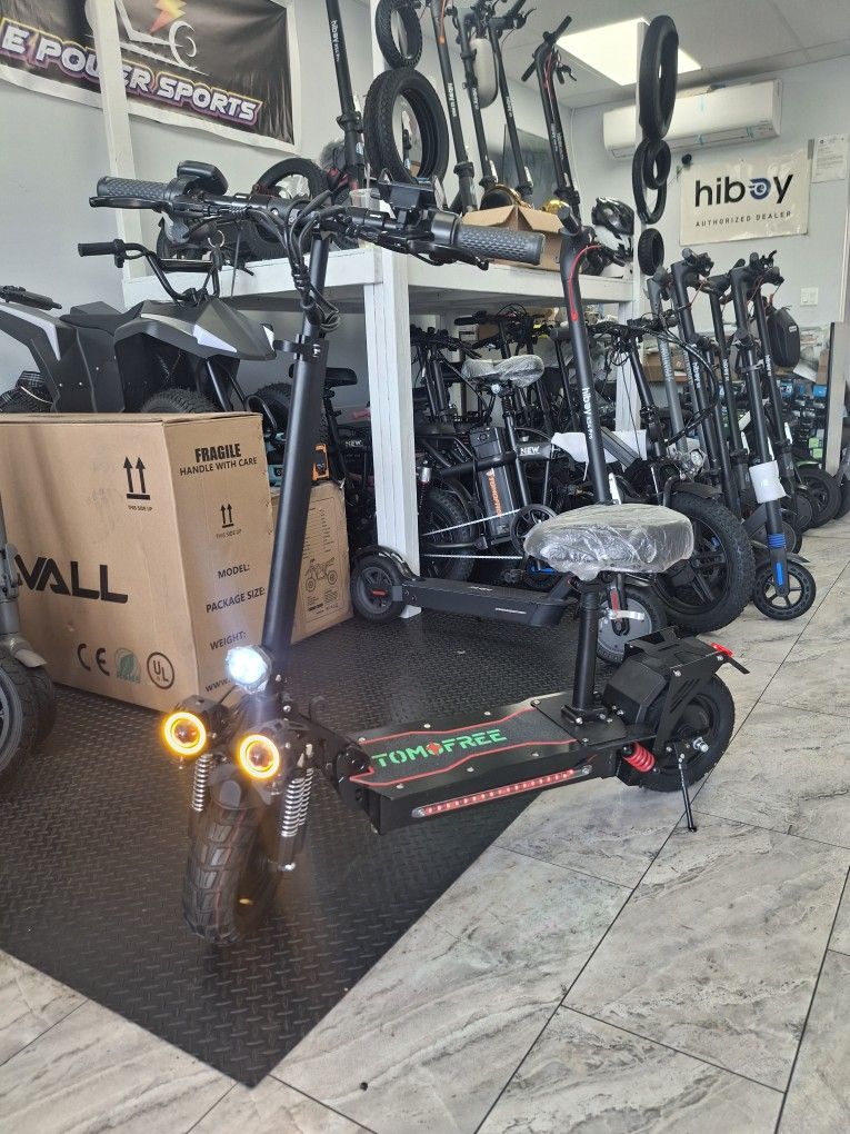 ELECTRIC SCOOTER ES10 31MPH 48V 20AH 60MILES DISTANCE