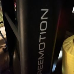 Freemotion 800 Treadmill