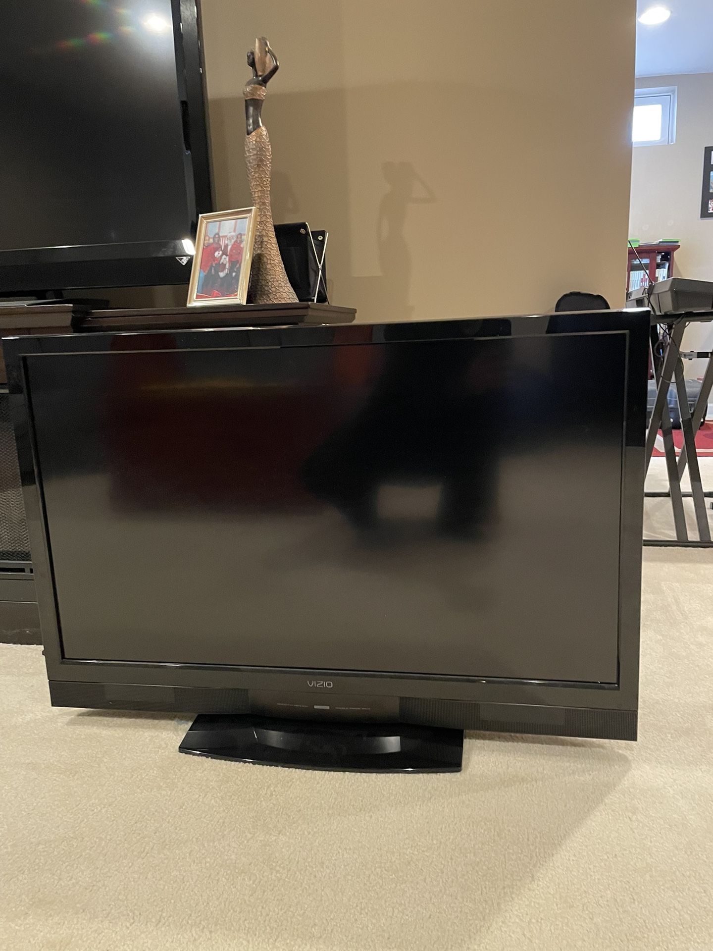 Vizio 42” TV